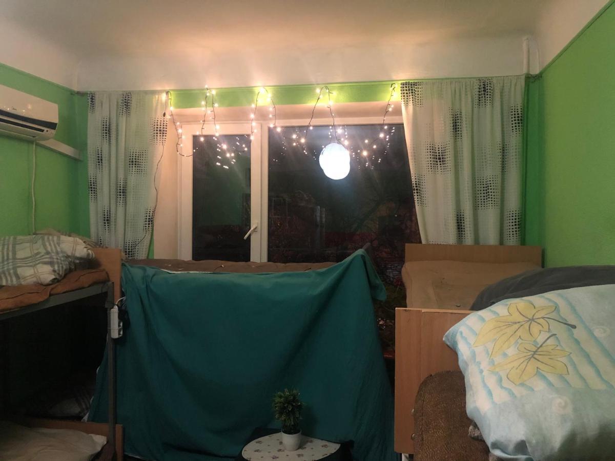 Hikkaduwa Hostel Kyjev Exteriér fotografie